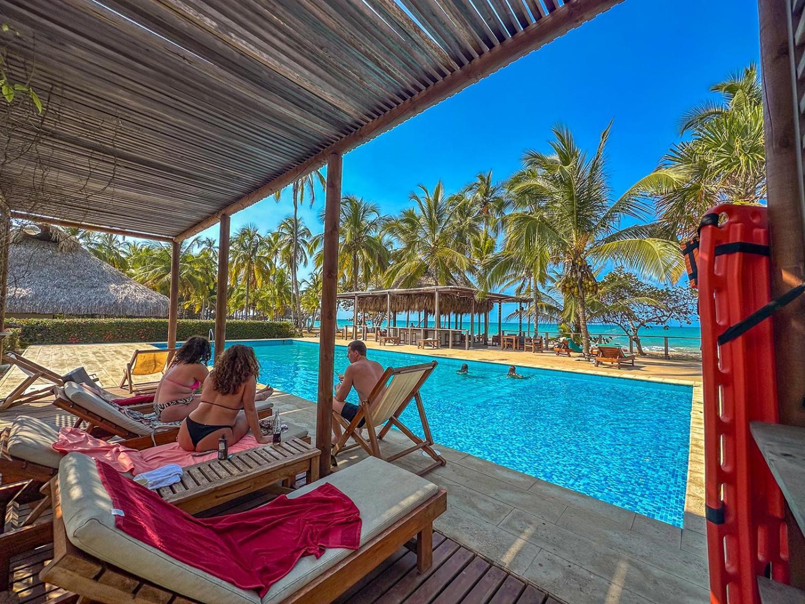 Huku Beach Hostel Palomino Bagian luar foto