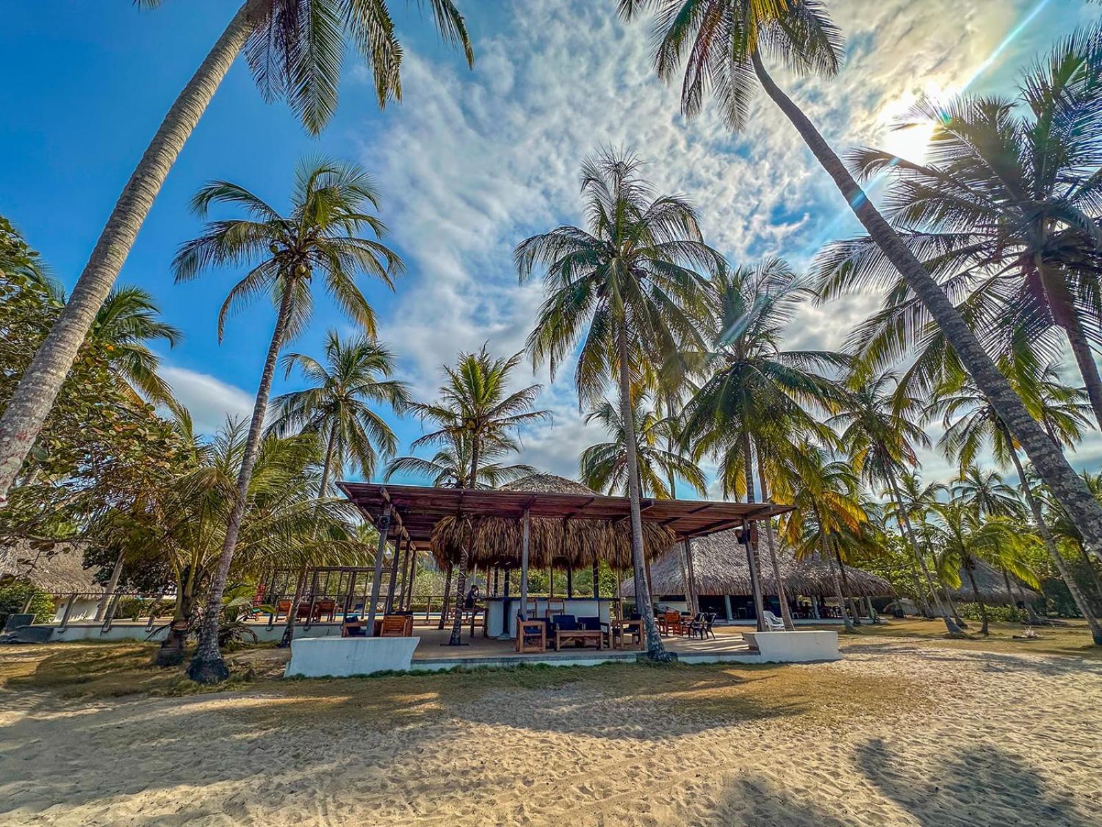 Huku Beach Hostel Palomino Bagian luar foto
