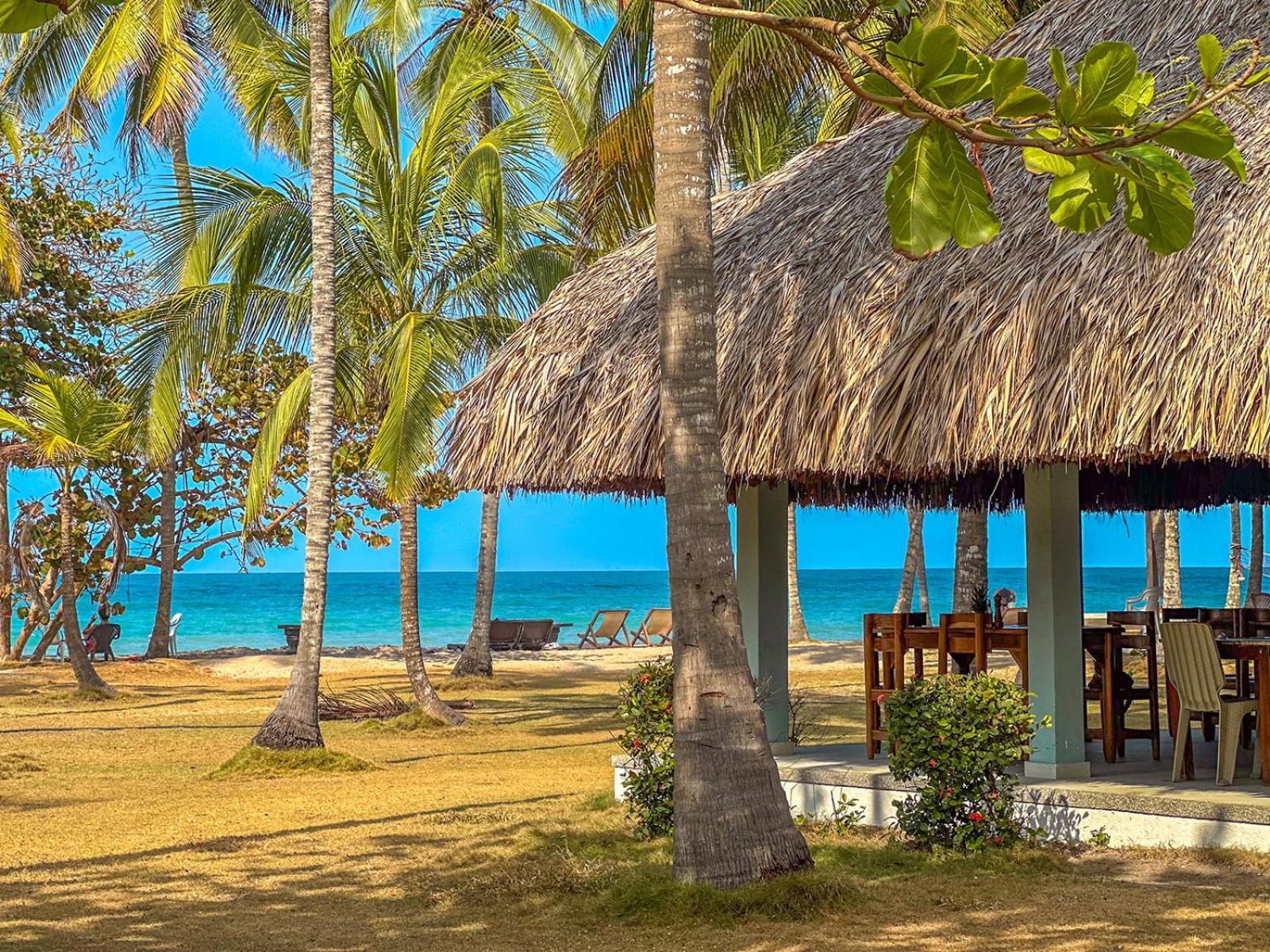 Huku Beach Hostel Palomino Bagian luar foto