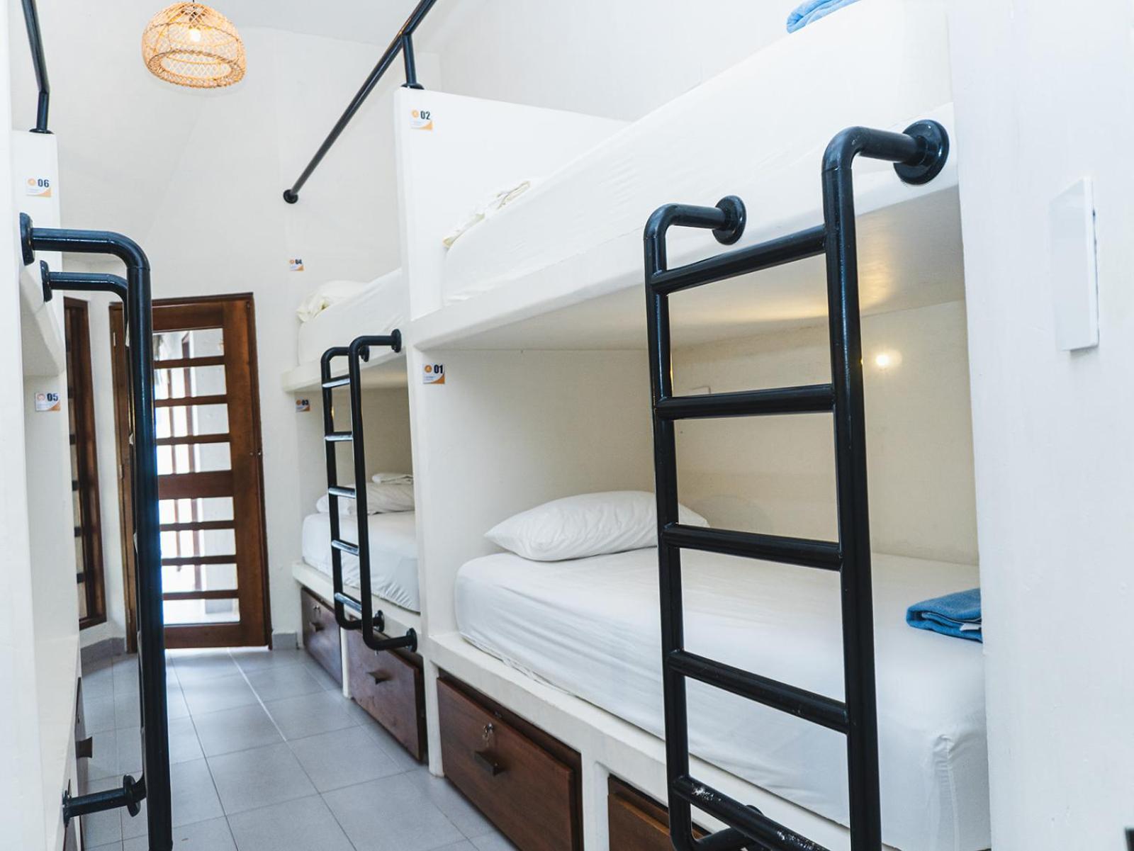Huku Beach Hostel Palomino Bagian luar foto